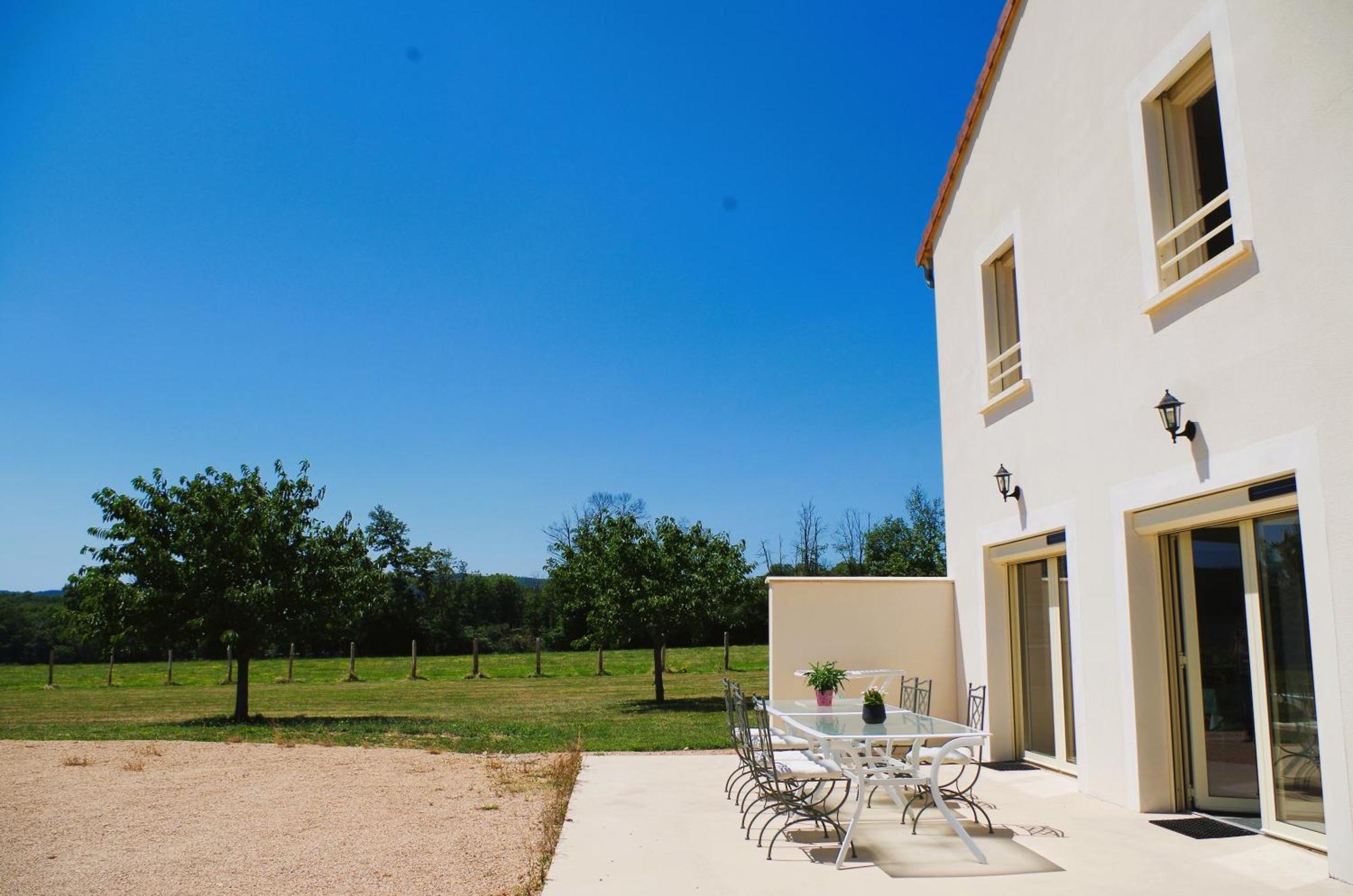 Domaine Joseph Lafarge Wine Resort Winemaker House La Maison Du Negociant Lugny Eksteriør billede
